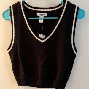 Tillys vest